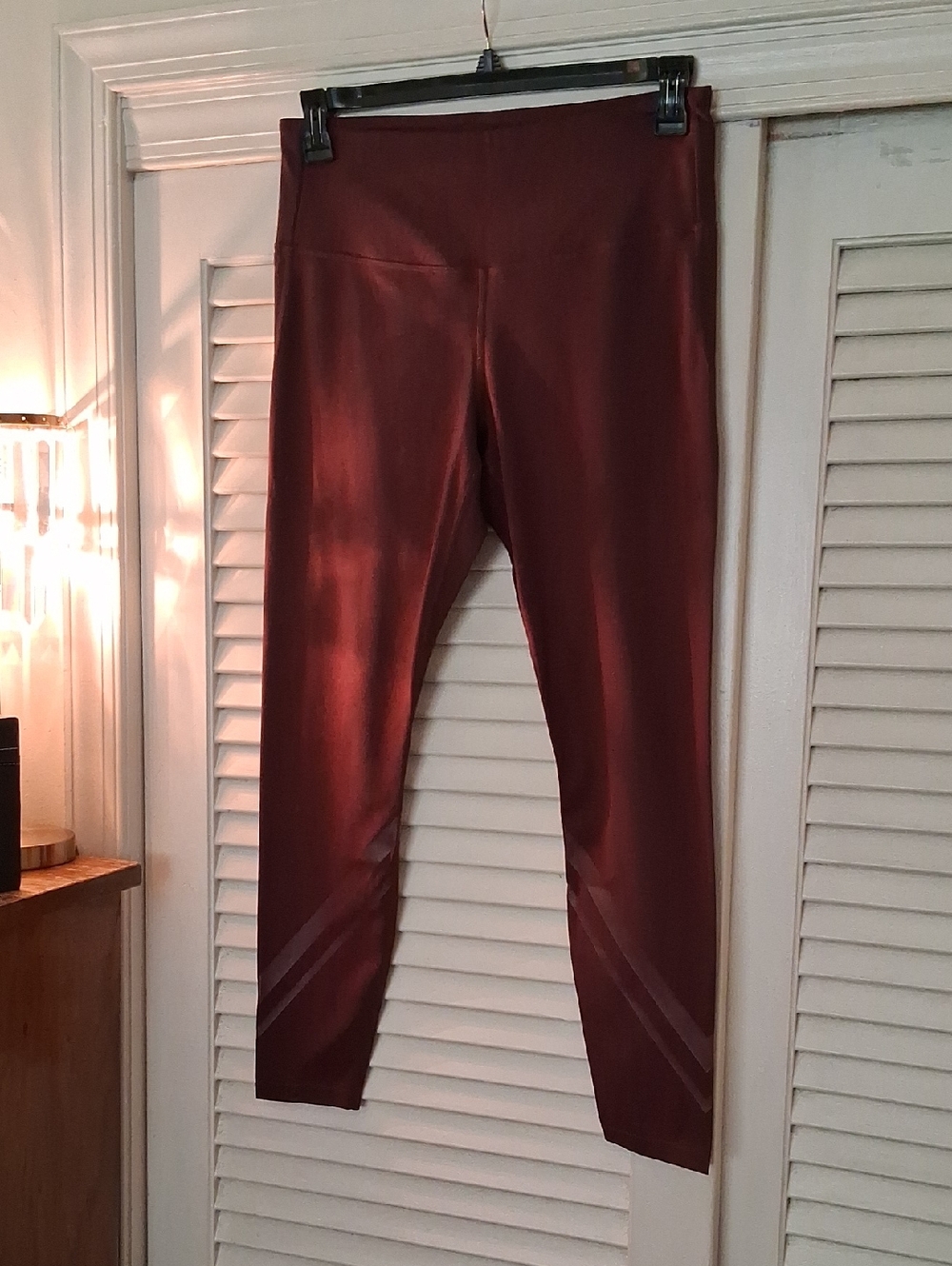 Tory Burch Chevron  Maroon High-Rise Performance Leggings